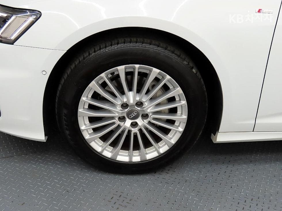 Audi A6(C8)40 Turbo Diesel Injection Premium - 20
