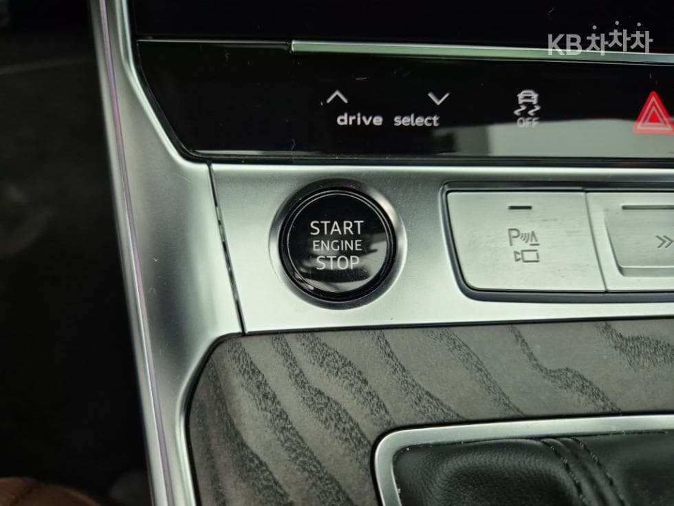 Audi A6(C8)45 TFSI Premium - 18