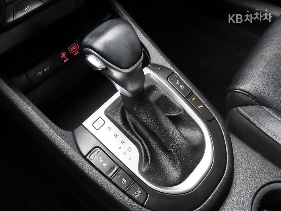 Kia All New K31.6 Gasoline Prestige - 10
