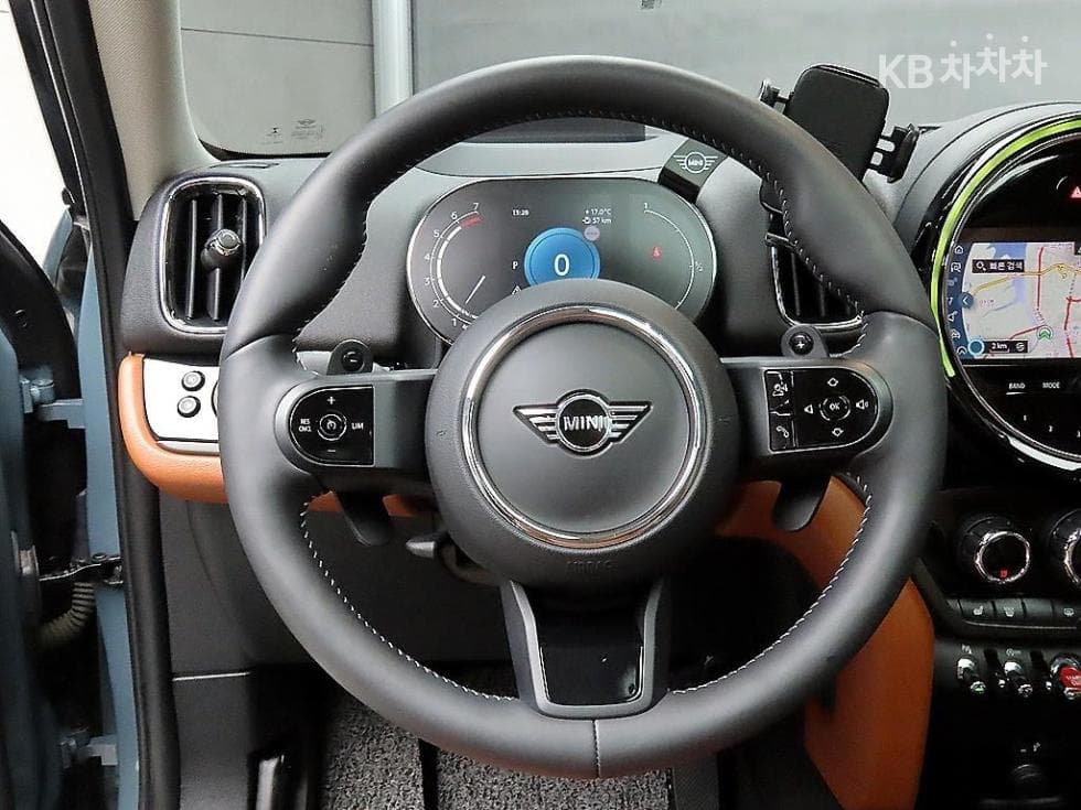 Мини Countryman (F60)2.0 Cooper S Classic All4 Стандартен - 9