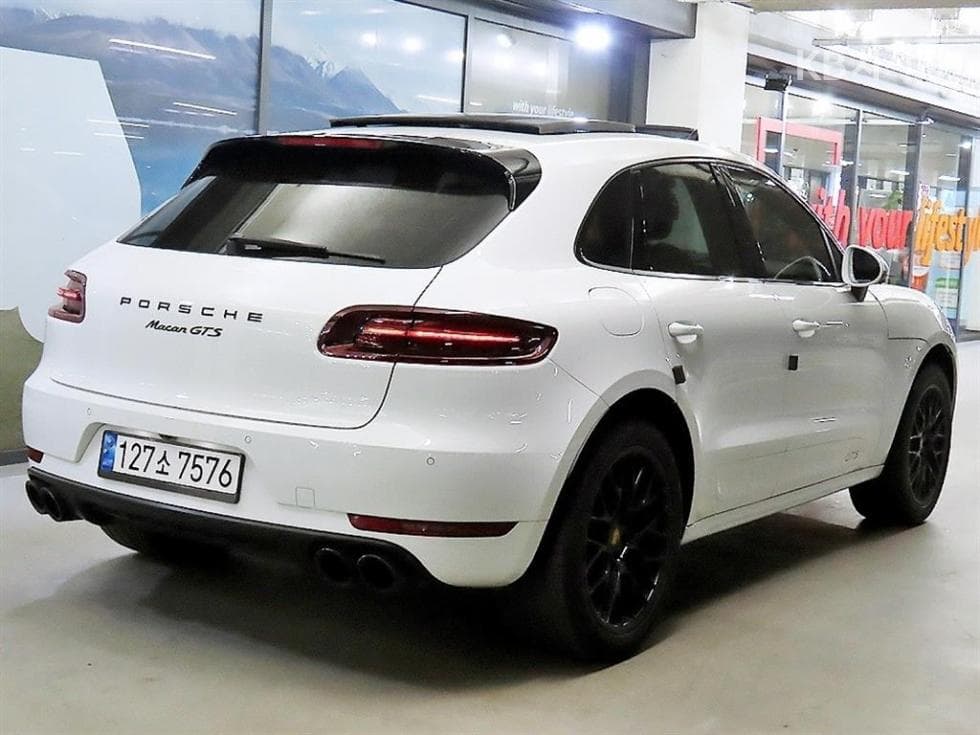 Porsche 마칸3.0 GTS - 4
