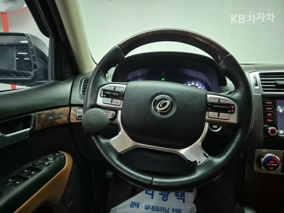 Kia The New (facelift) Mohave4WD President 5-seater - 9