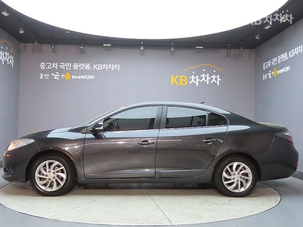 Renault Korea SM3 Z.E.RE - 5