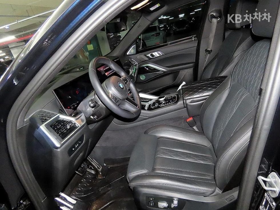 BMW X6(G06)xDrive 40i M Sport Package - 6