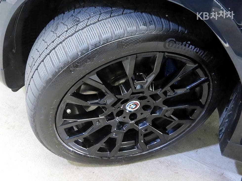 BMW X6(G06)xDrive 40i M Sport Package - 20
