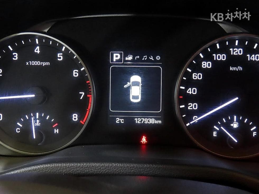 Hyundai Avante (Elantra)AD1.6 GDi Value Plus - 9