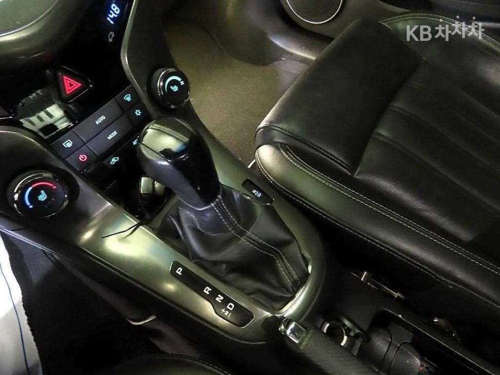 GM Korea Chevrolet Cruze1.4 Turbo LTZ+ - 12