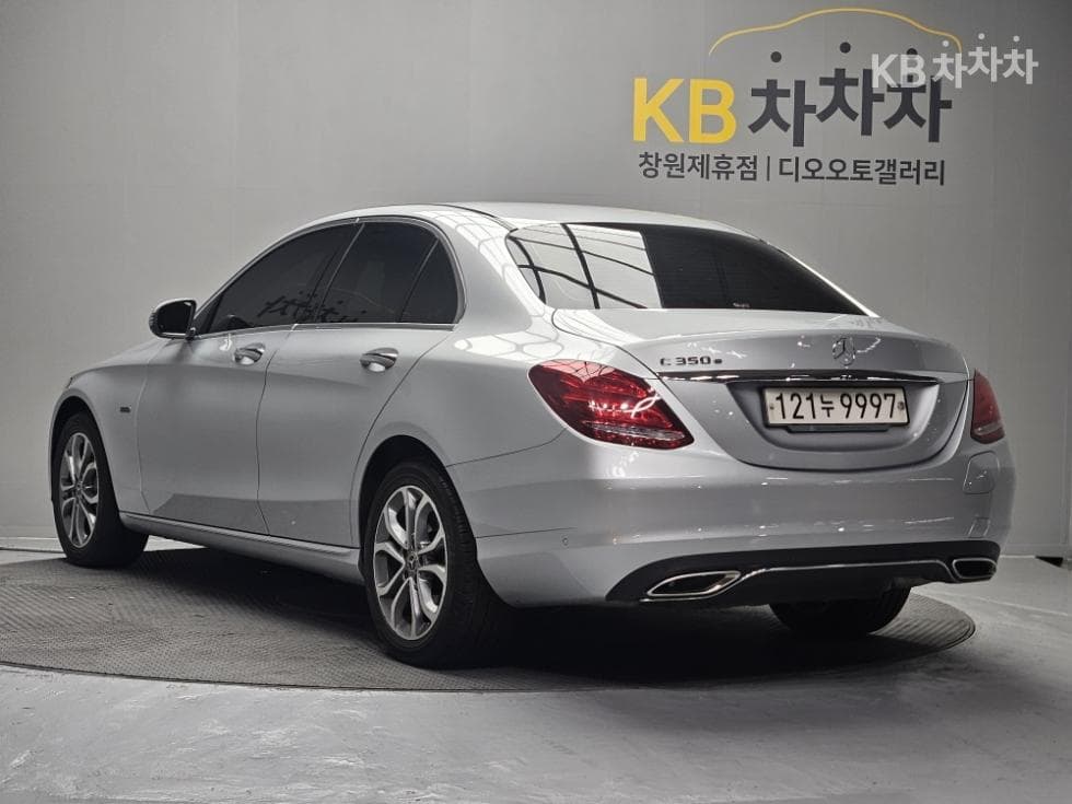 Mercedes-Benz The New (facelift) C-ClassC350e Standard - 4