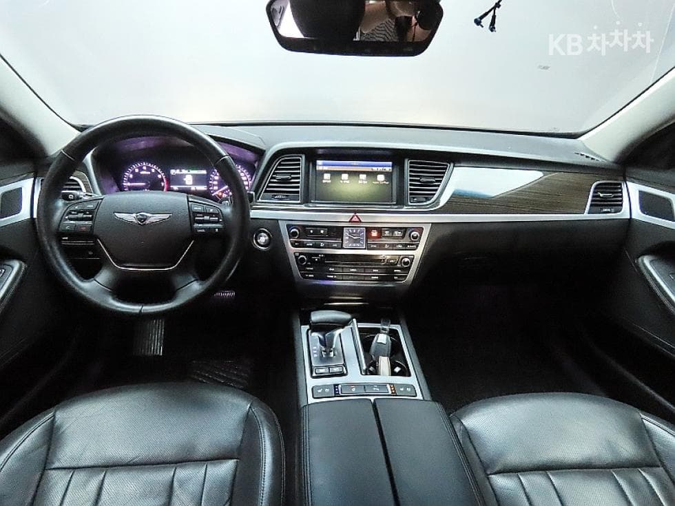 Genesis G803.3 GDI AWD Luxury - 6