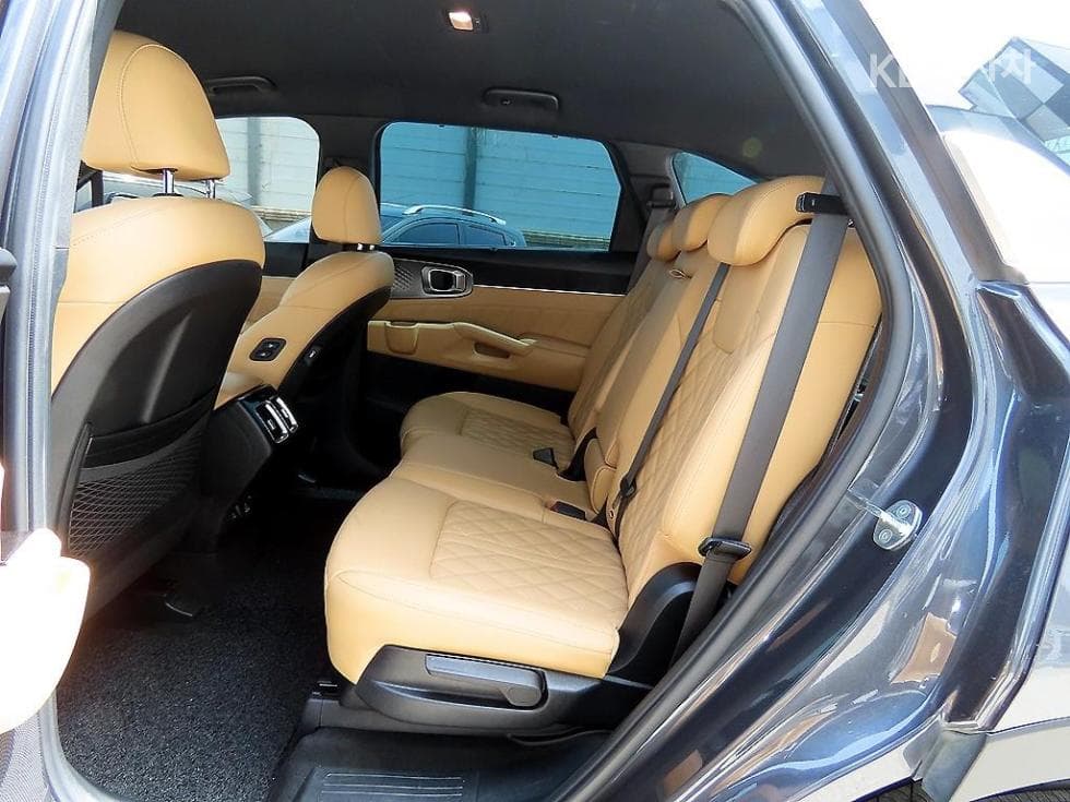Kia Sorento 4th generation2.2 Diesel 2WD Noblesse - 6