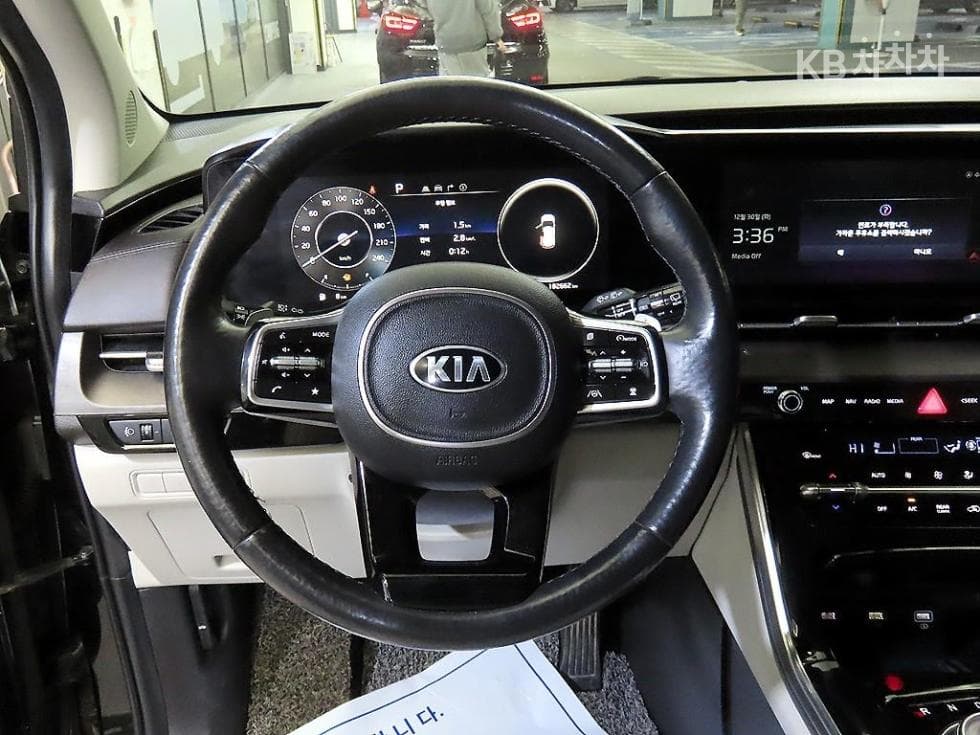Kia Carnival 4th generationG3.5 GDI 7-seater (Limousine) Signature - 8