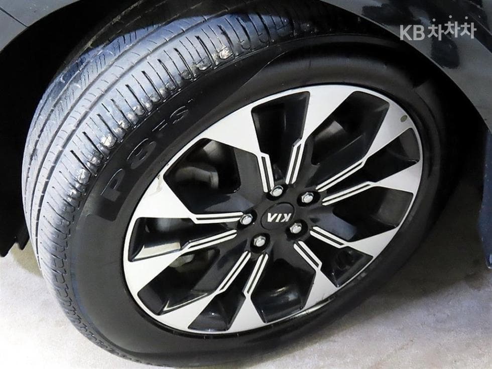 Kia Carnival 4th generationG3.5 GDI 7-seater (Limousine) Signature - 20