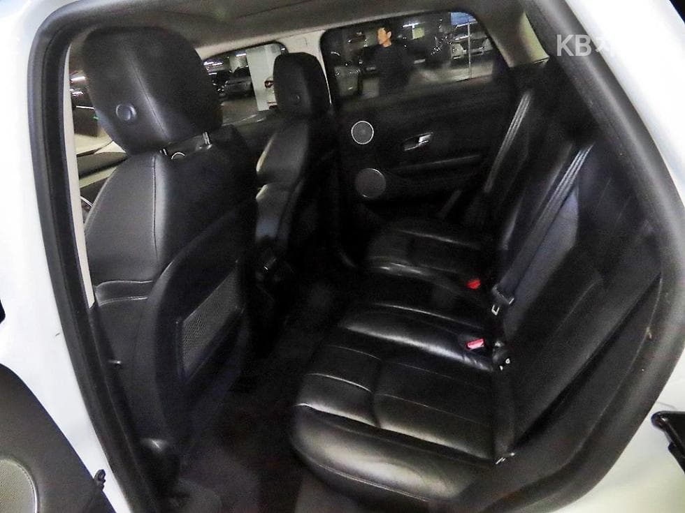 Land Rover Range Rover Evoque5-door 2.0 TD4 SE - 7