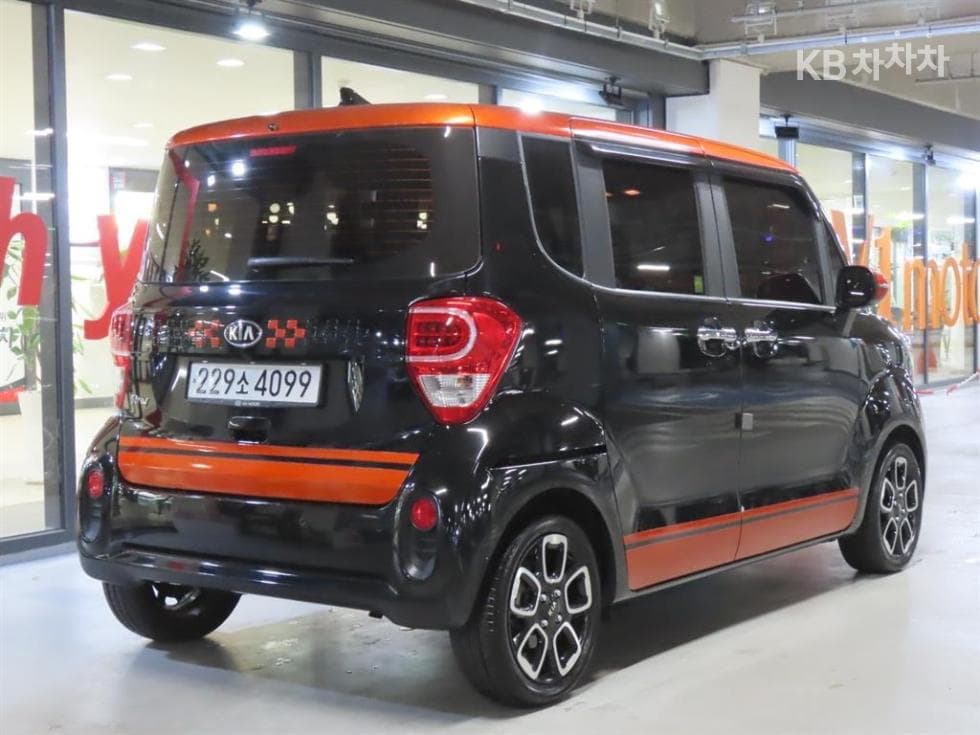Kia The New (facelift) Ray (van)1.0 Gasoline Signature - 4
