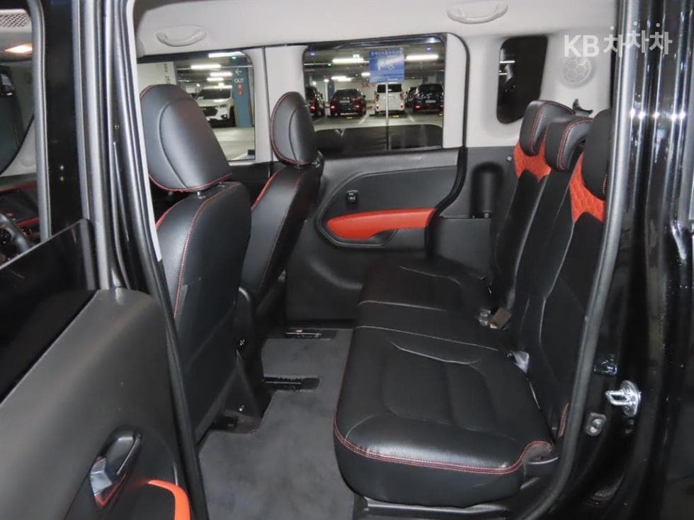 Kia The New (facelift) Ray (van)1.0 Gasoline Signature - 9