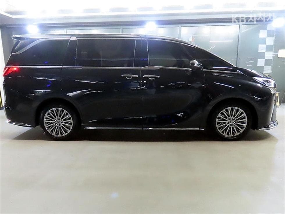 Lexus LM Second generation500h 이그제큐티브 - 3