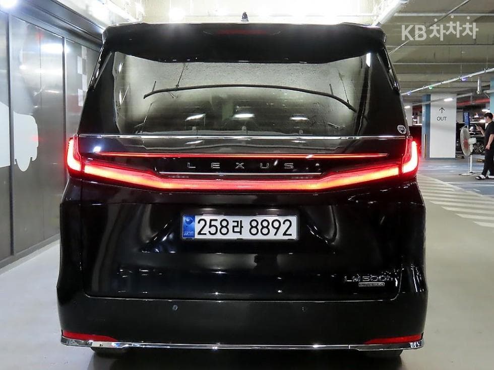 Lexus LM Second generation500h 이그제큐티브 - 5