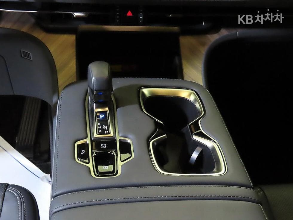 Lexus LM Second generation500h 이그제큐티브 - 12