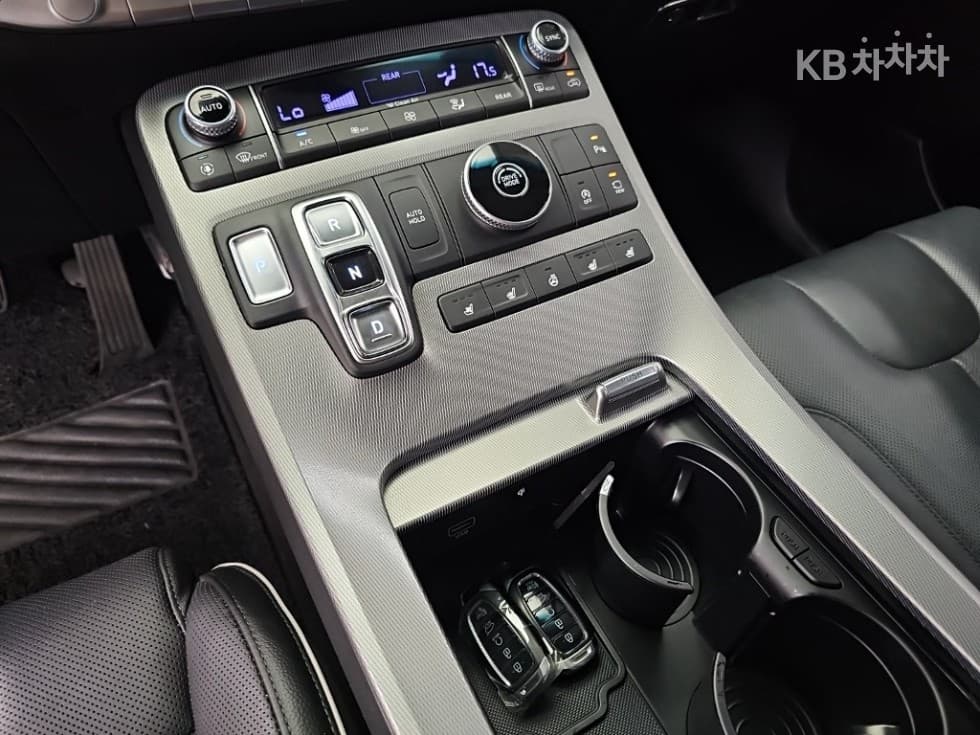 Hyundai Palisade2.2 Diesel 7-seater (Limousine) Prestige - 8