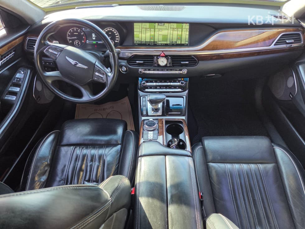 Genesis EQ9005.0 GDI AWD Prestige Limousine - 15