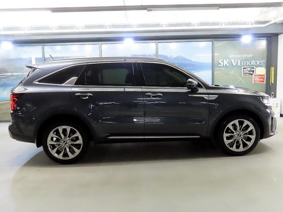 Kia Sorento 4th generation2.2 Diesel 2WD Trendy - 3