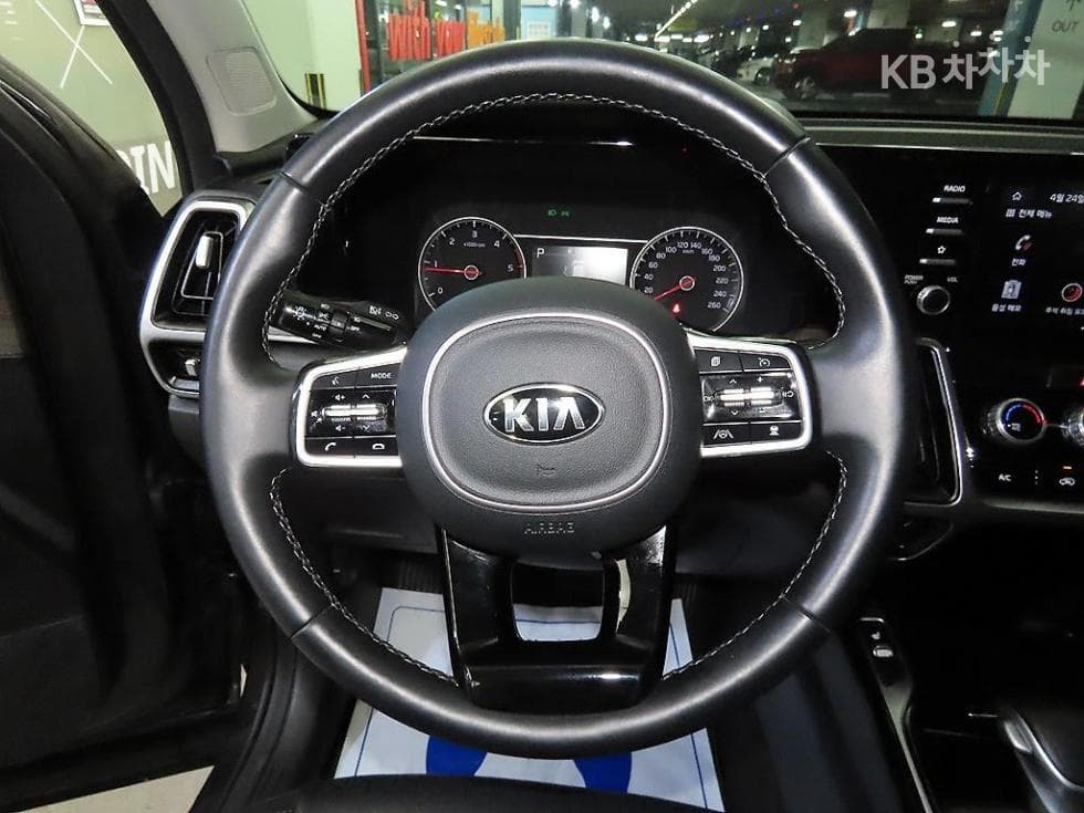 Kia Sorento 4th generation2.2 Diesel 2WD Trendy - 8