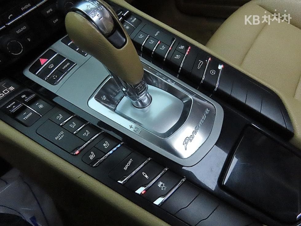 Porsche 파나메라3.6 AWD 970 - 9