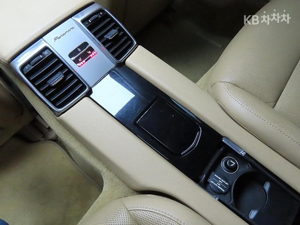Porsche 파나메라3.6 AWD 970 - 18