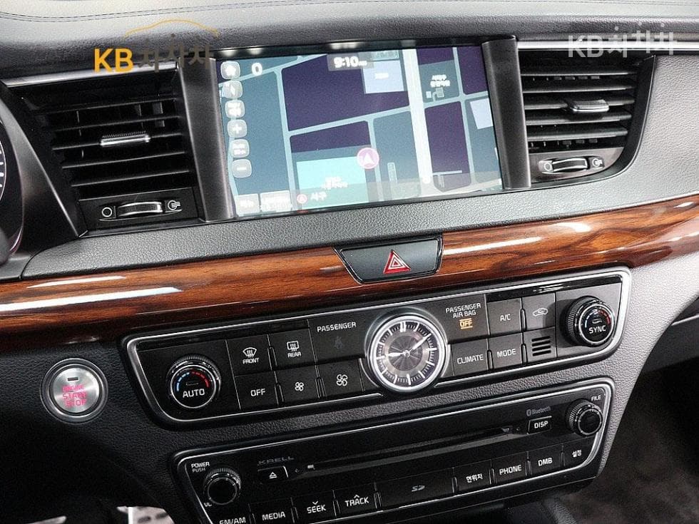 Kia All New K72.4 GDI Prestige - 9