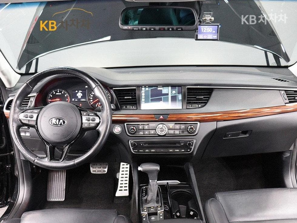 Kia All New K72.4 GDI Prestige - 12