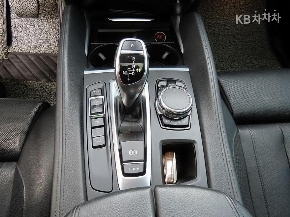 BMW X6(F16)xDrive 40d Standard - 12