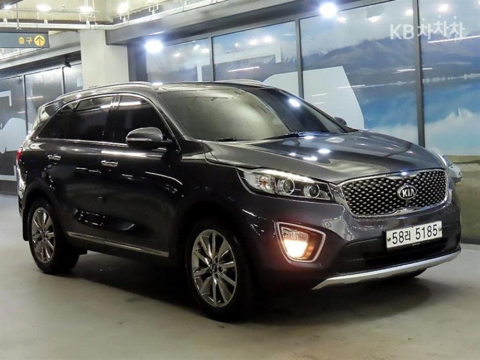 Kia All NewSorento Diesel 2.0 2WD Noblesse Special (special feature/edition) - Image 1