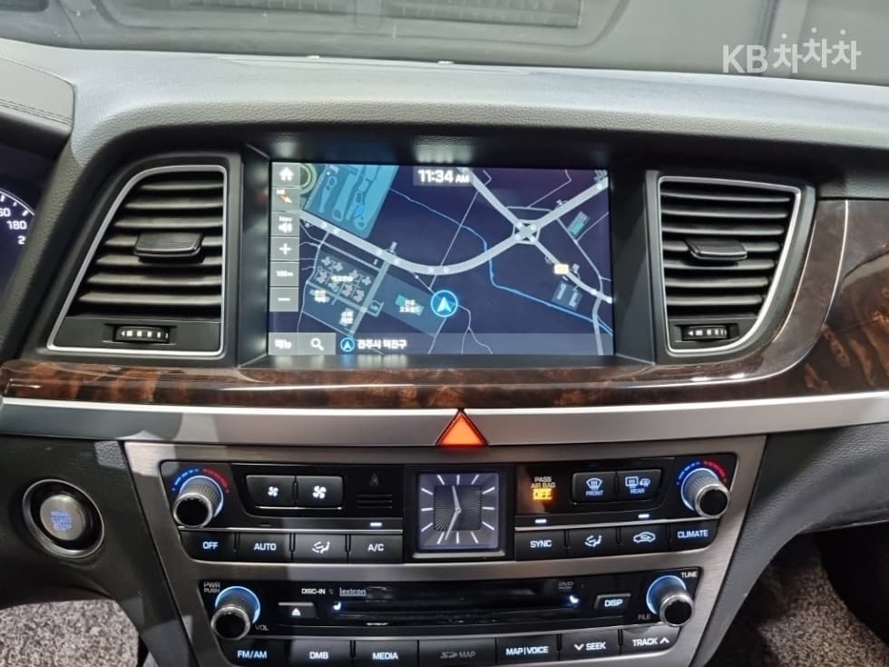 Хюндай ДженезисDHG330 Premium AWD - 10