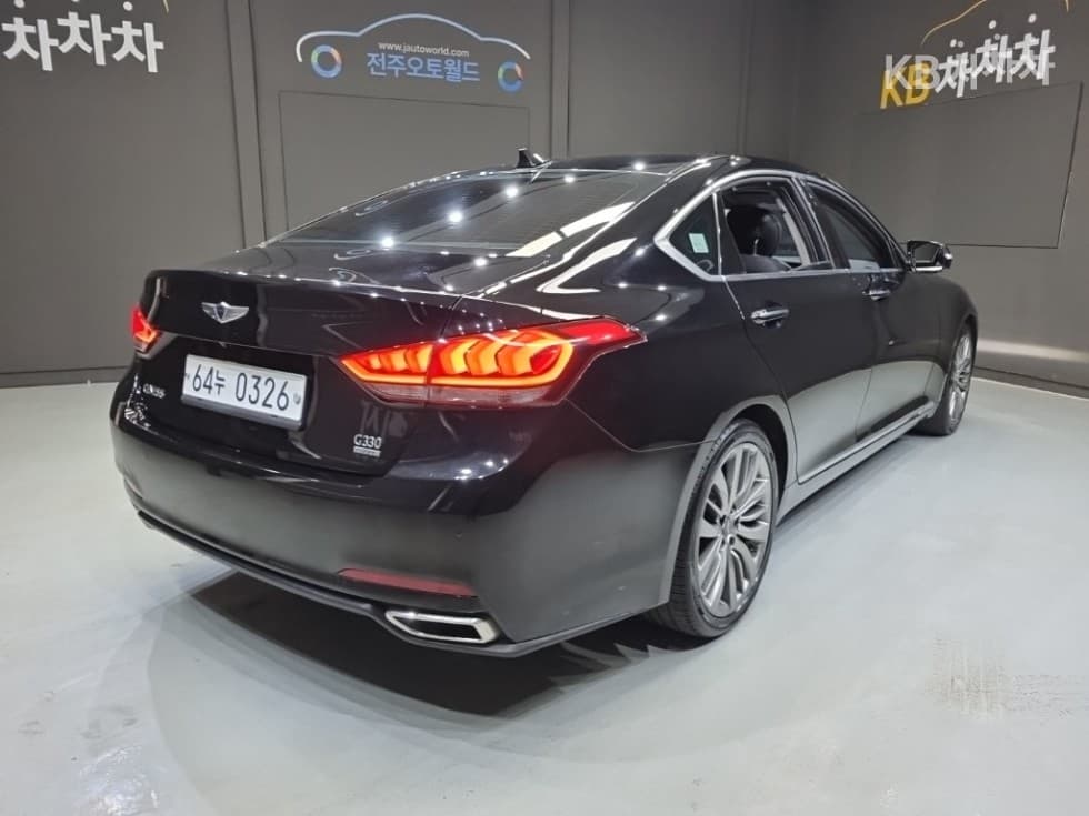 Хюндай ДженезисDHG330 Premium AWD - 4