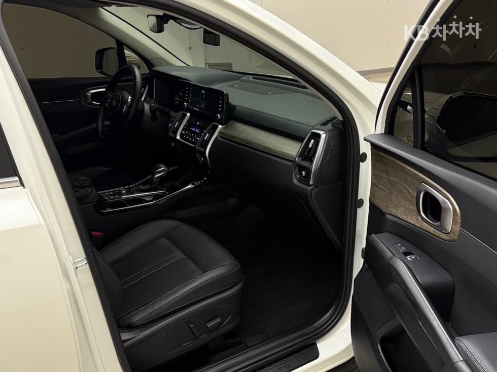 Киа Sorento 4-то поколение2.2 Дизел 2WD Престиж - 9