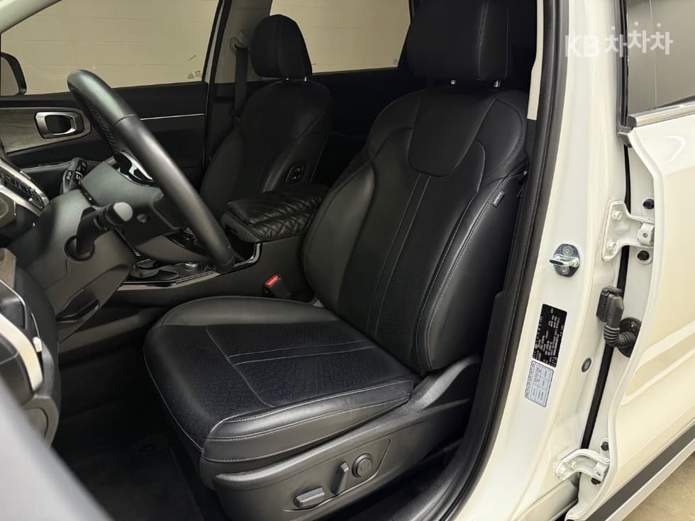 Киа Sorento 4-то поколение2.2 Дизел 2WD Престиж - 10