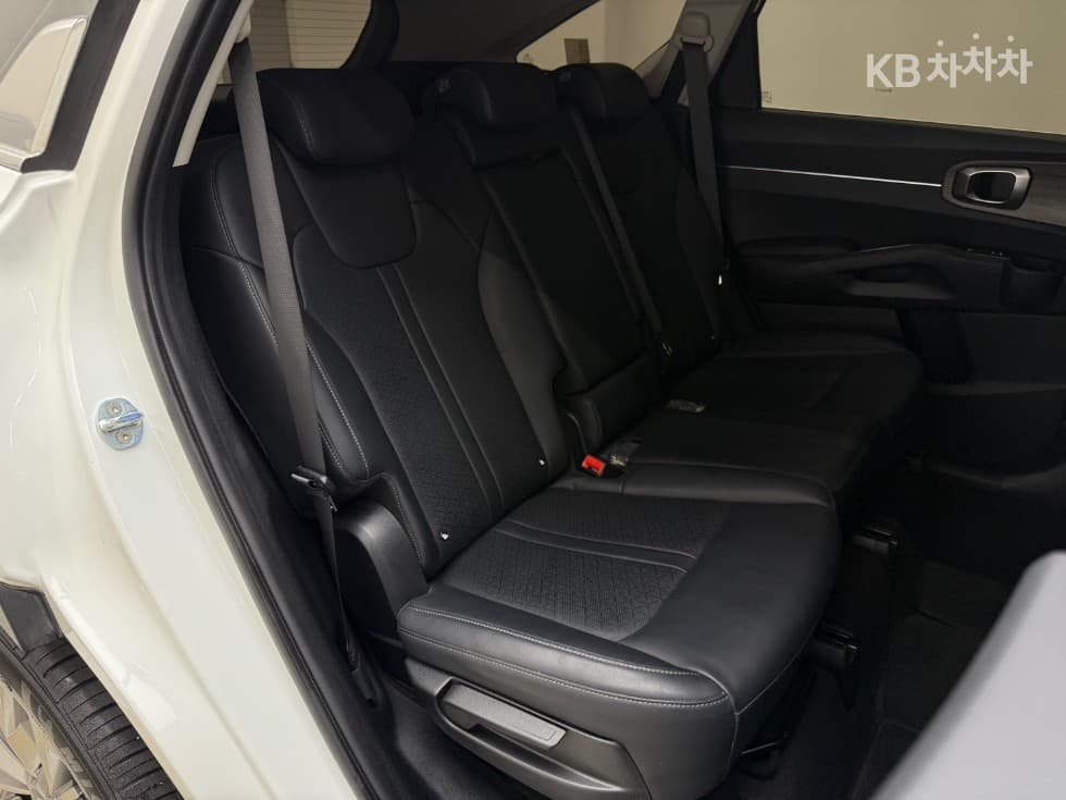 Киа Sorento 4-то поколение2.2 Дизел 2WD Престиж - 11