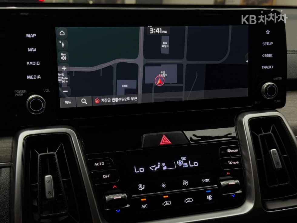Киа Sorento 4-то поколение2.2 Дизел 2WD Престиж - 15