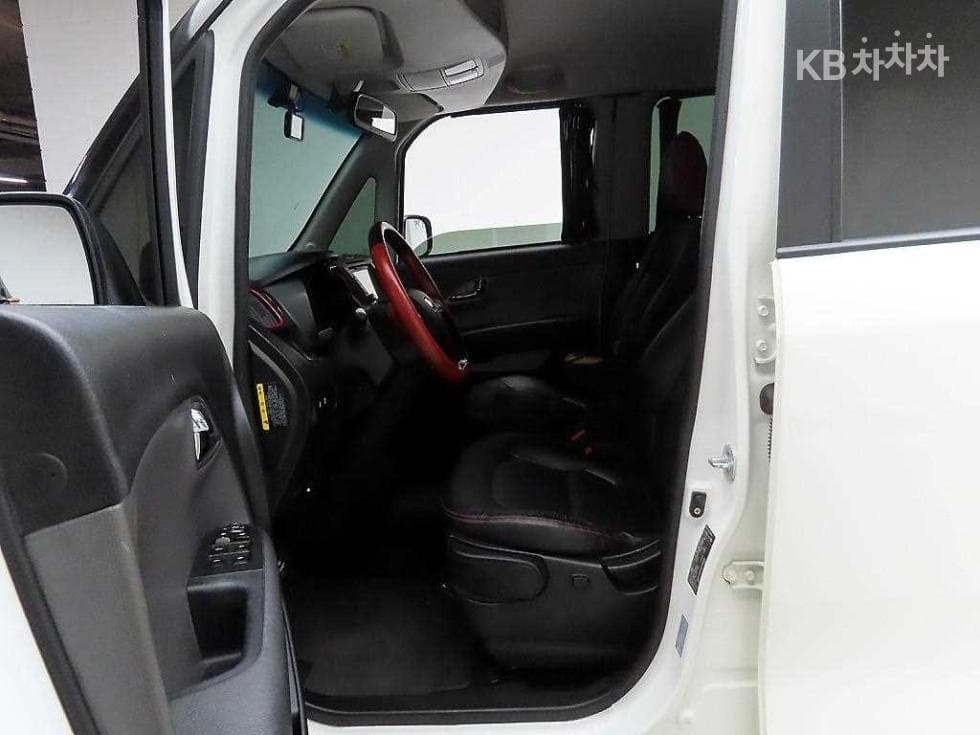 Kia Ray (van)1.0 Gasoline Turbo Prestige - 13