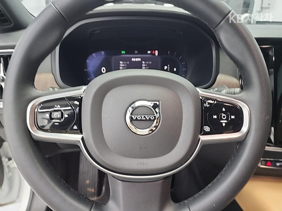Volvo S90 Second generationB6 AWD Ultimate Bright - 9