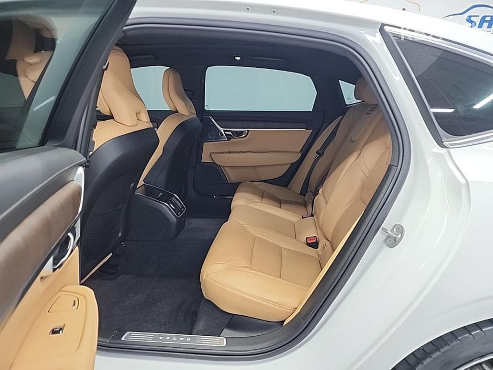 Volvo S90 Second generationB6 AWD Ultimate Bright - 12