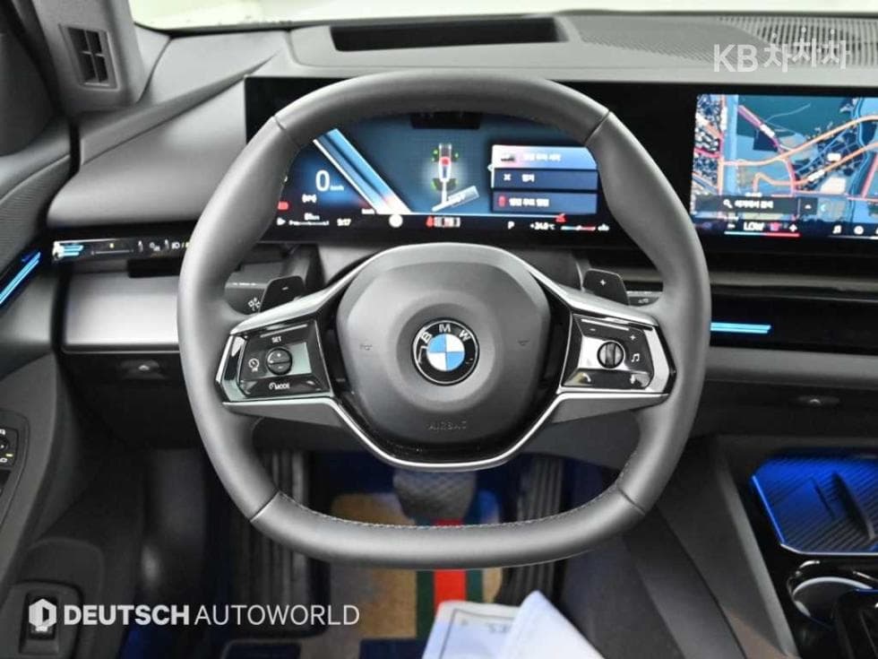 BMW New5 Series(G60)520i Standard - 13