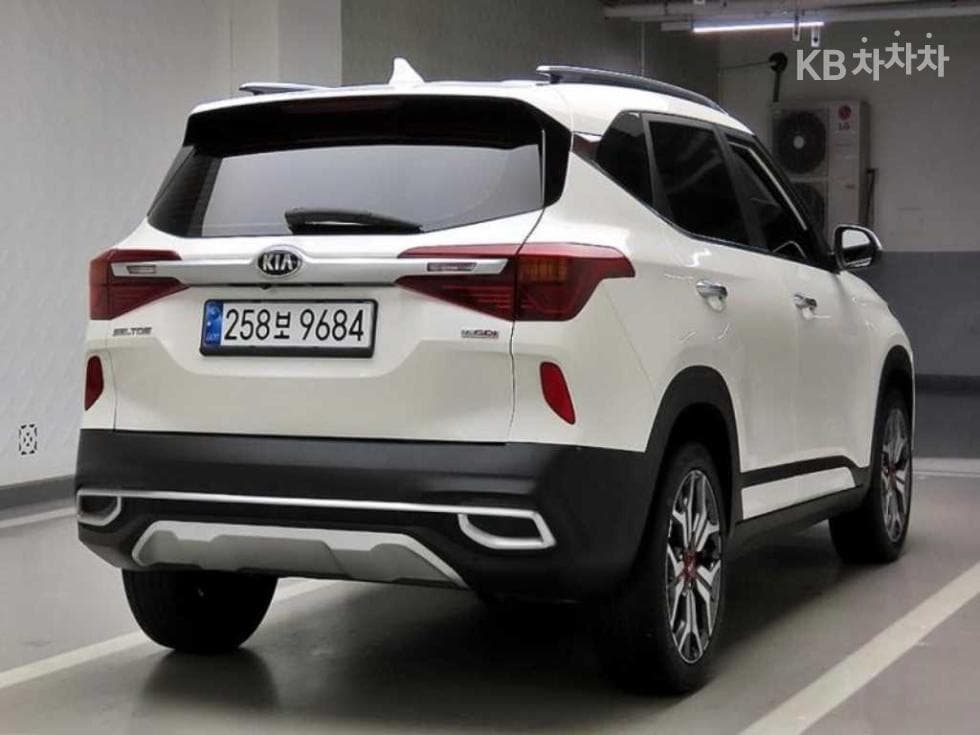Kia Seltos1.6 Gasoline Turbo 2WD Signature - 4