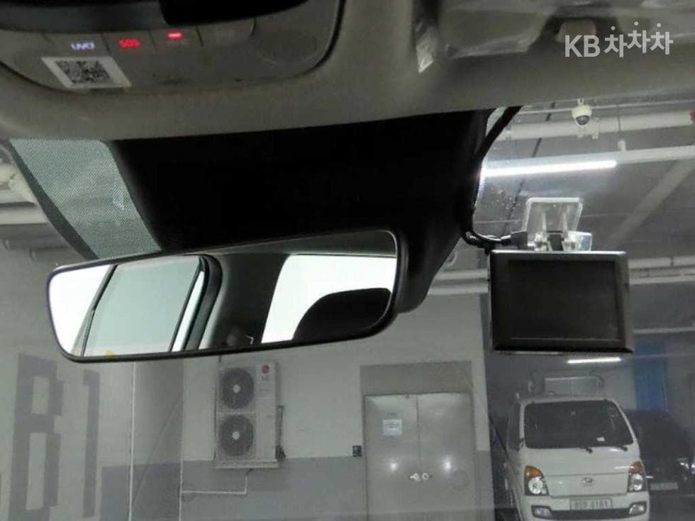 Kia Seltos1.6 Gasoline Turbo 2WD Signature - 17