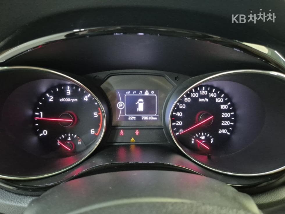 Kia All New Carnival9-seater 2.2 Diesel Prestige - 6