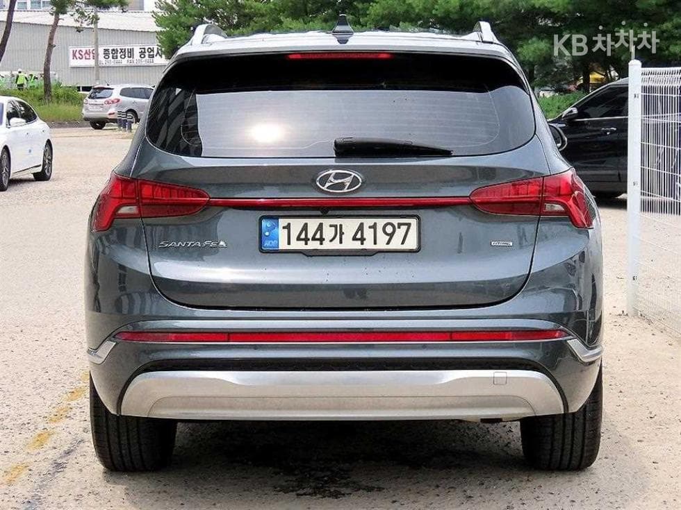 Hyundai The New (facelift) Santa Fe TMGasoline 2.5T 4WD Calligraphy - 4