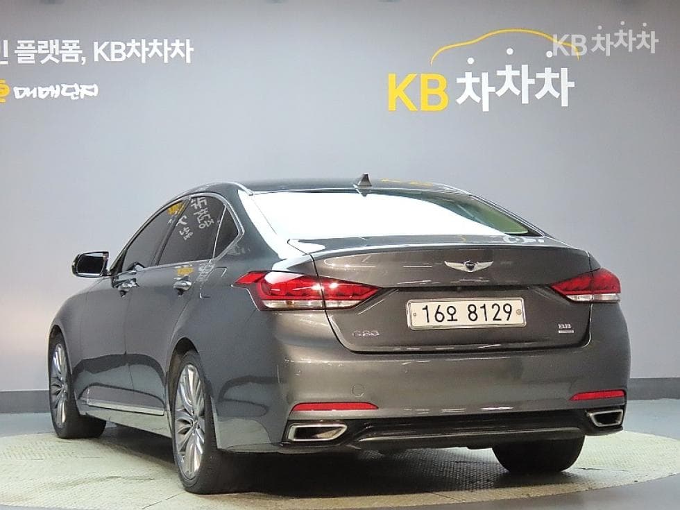 Genesis G803.8 GDI AWD Premium Luxury - 4