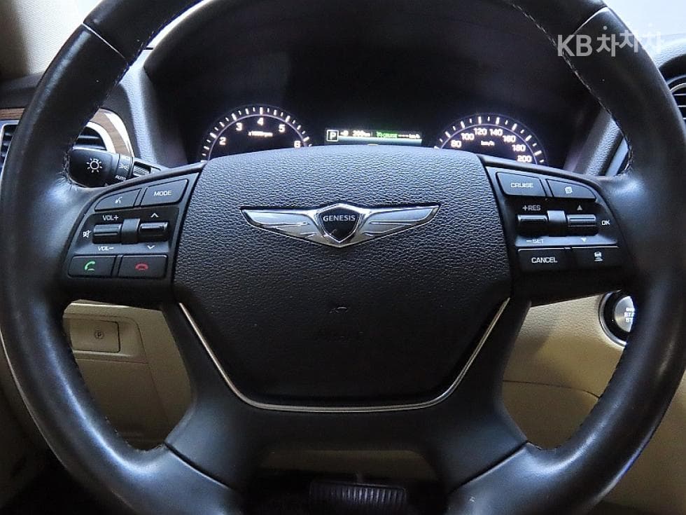 Genesis G803.8 GDI AWD Premium Luxury - 17