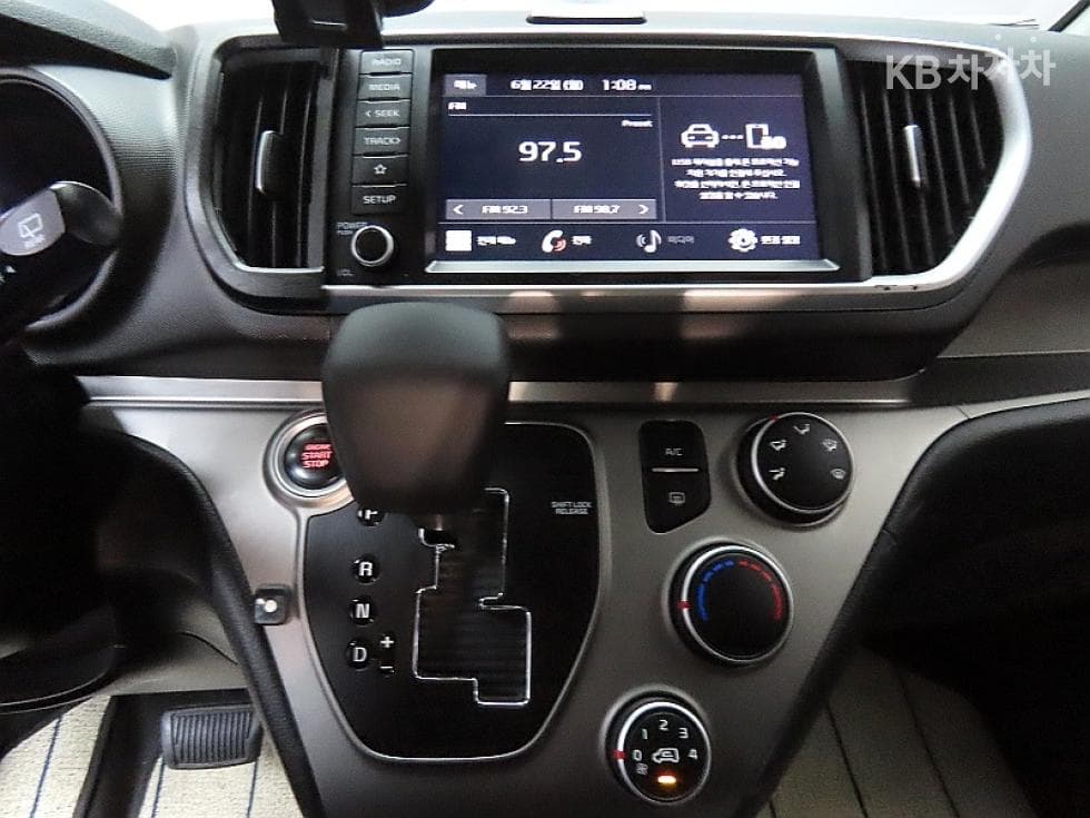 Kia The New (facelift) Ray (van)1.0 Gasoline Signature - 17