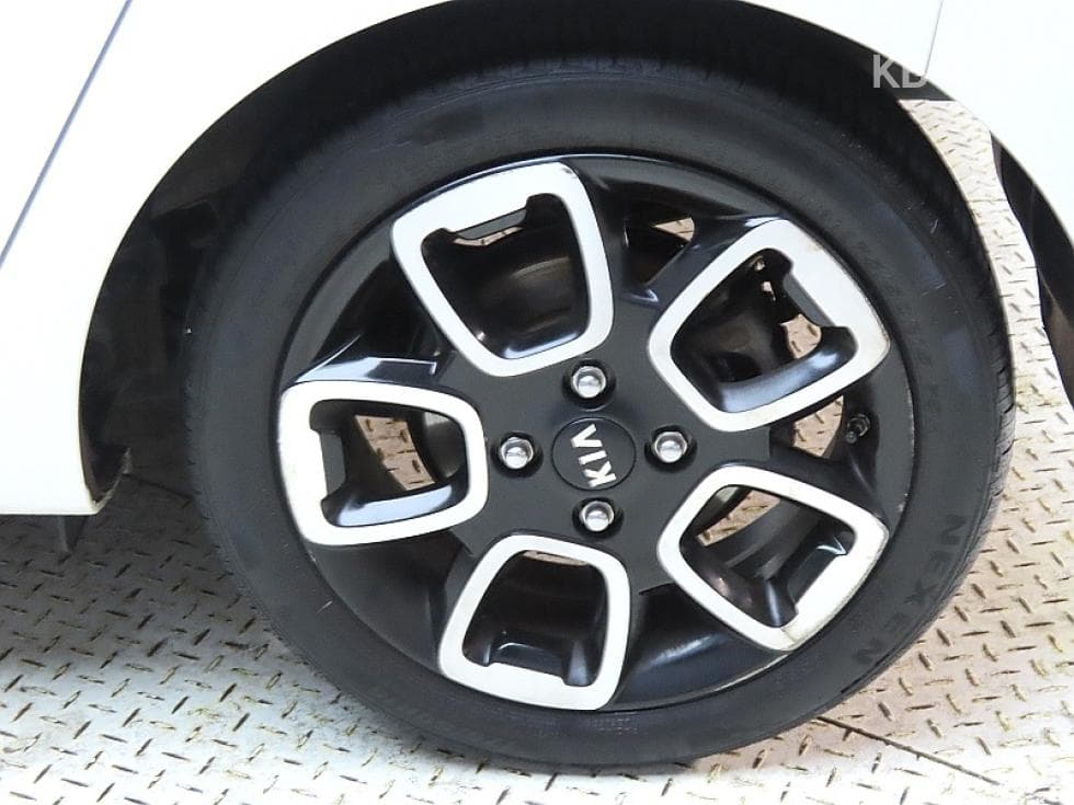 Kia The New (facelift) Ray (van)1.0 Gasoline Signature - 20
